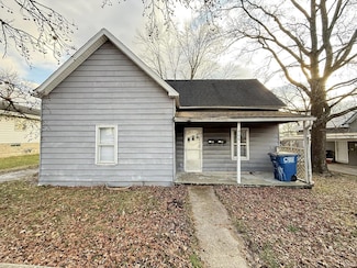 406 17th St, Bedford, IN 47421