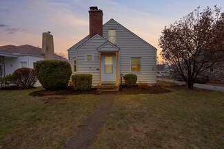 44 Demorest Rd, Columbus, OH 43204