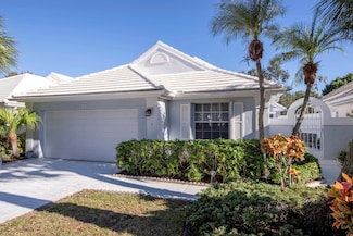 3 Blenheim Ct, Palm Beach Gardens, FL 33418