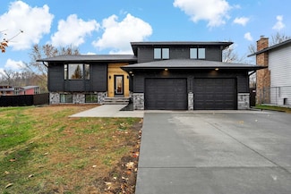 8028 Morgan Cir N, Brooklyn Park, MN 55444