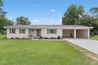 3581 W Highway 4, Century, FL 32535