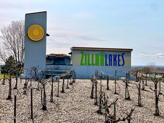 803 Fountain Blvd, Zillah, WA 98953