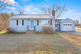 107 W Gray Rd, Gray, ME 04039