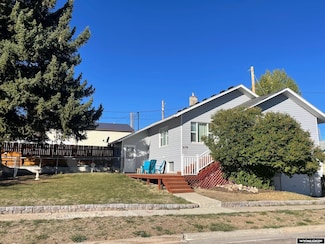 309 Cedar Ave, Kemmerer, WY 83101