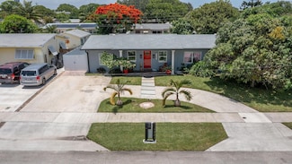 1321 W Mango St, Lantana, FL 33462