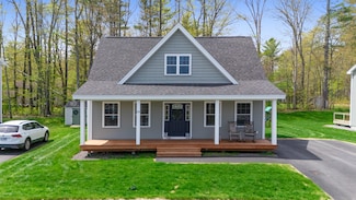 28 Belvedere Dr, Windham, ME 04062