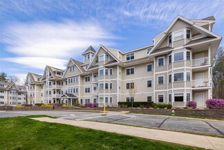 4 Sterling Hill Ln Unit 412, Exeter, NH 03833