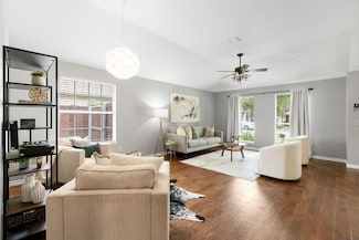 5205 Encinitas Ln, Austin, TX 78749