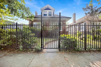 7515 S East End Ave, Chicago, IL 60649