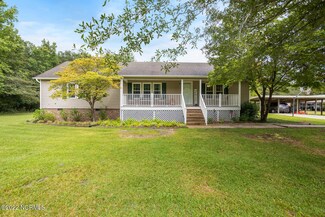 9883 Nc Highway 210, Rocky Point, NC 28457