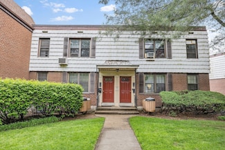 70-07 Park Dr E Unit A, Flushing, NY 11367