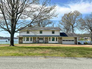 1701 Fairwater Cir, Horseshoe Bend, AR 72512