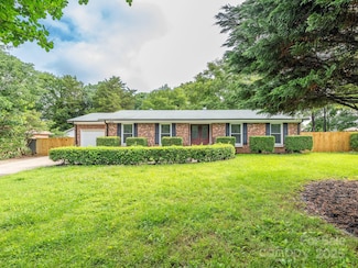 7416 Quail Ridge Dr, Charlotte, NC 28226