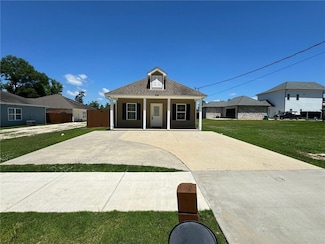 908 Edwin Neill Way, Hammond, LA 70403