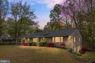 4125 Woodside Dr, Fredericksburg, VA 22407
