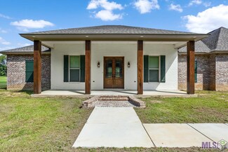 528 Plains-Port Hudson Rd, Zachary, LA 70791
