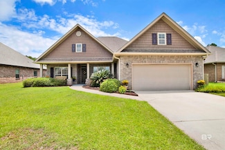 347 Thornhill Cir, Gulf Shores, AL 36542