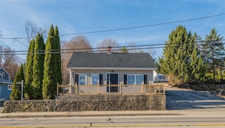 670 Putnam Pike, Greenville, RI 02828
