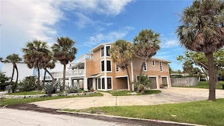 3104 S Maritana Dr, Saint Pete Beach, FL 33706