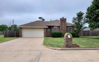 404 Swenson St, Burkburnett, TX 76354