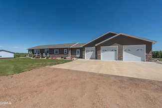 411 2nd St W, Regent, ND 58650