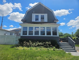 723 Althouse St, Woodmere, NY 11598