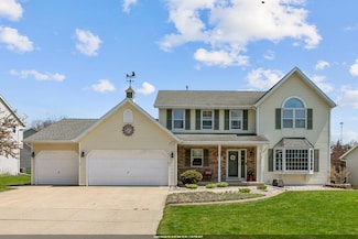 5 Diane Ln, Appleton, WI 54915