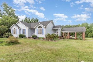 2312 Buckstone Ct, Fuquay Varina, NC 27526