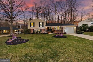 12077 Willowood Dr, Woodbridge, VA 22192