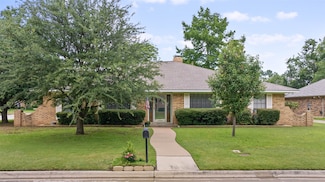 805 Sandpiper Dr, Denton, TX 76205