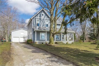 2 Franklin Ave, Wakeman, OH 44889