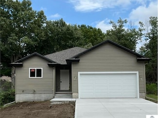 2513 N 71st St, Omaha, NE 68104