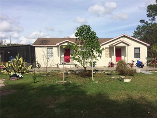 1665 Lime St, Kissimmee, FL 34746