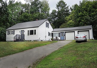 19 Hillside Ave, Winthrop, ME 04364