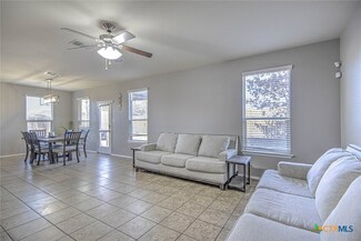 509 Curtis Dr, Killeen, TX 76542