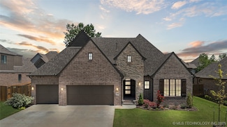 12509 S 102nd Ave E, Bixby, OK 74008