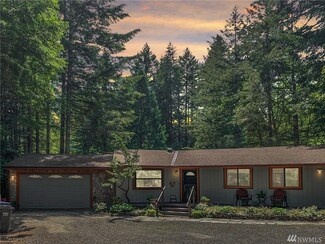 20 E Westlake Place, Allyn, WA 98524