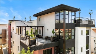 150 S Oak Knoll Ave Unit 202, Pasadena, CA 91101