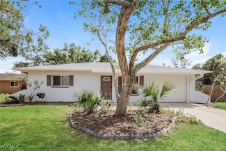 12613 6th St, Fort Myers, FL 33905