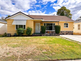 621 S Ivy St, Medford, OR 97501