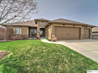 1002 S 200th St, Elkhorn, NE 68022