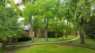 6004 Twin Coves St, Dallas, TX 75248