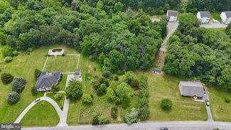 241 Naomi Ln, Kearneysville, WV 25430