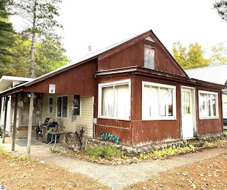 4273 N Dickerson Rd, Manton, MI 49663