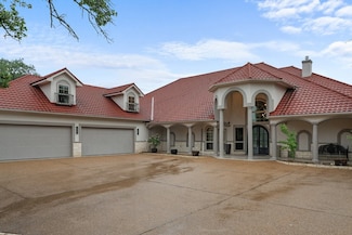 7004 Stone Bluff Ct, Granbury, TX 76048