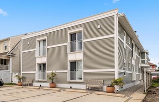 21 S Madison Ave Unit 4, Margate City, NJ 08402