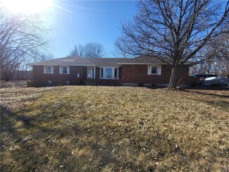 20100 S St Rt J Hwy, Peculiar, MO 64078