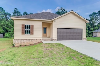 19452 Stewart St, Saucier, MS 39574