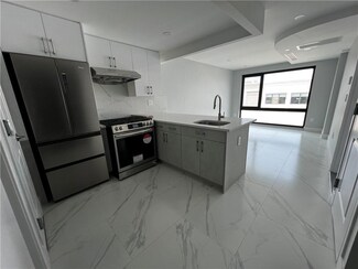 643 5th Ave Unit 5A, Brooklyn, NY 11215