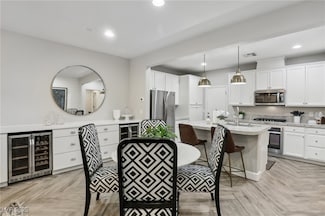 104 Alamere Falls Dr, Las Vegas, NV 89138